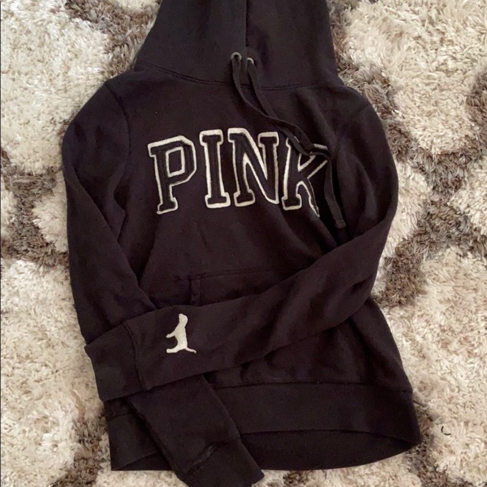 Victoria’s Secret Pink Black Sweatshirt!